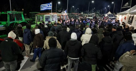 «Ναυάγησε» η συνάντηση αγροτών με Μητσοτάκη – Κυβέρνηση: Μια μικρή μειοψηφία τίναξε τον διάλογο στον αέρα