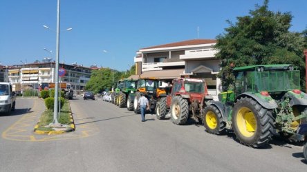 Στην αντιπροεδρία της κυβέρνησης οι εκπρόσωποι των 14 αγροτικών μπλόκων