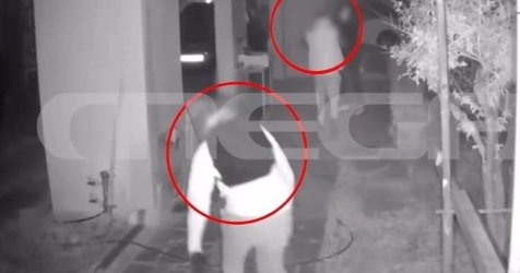 Γλυφάδα: Ιδιοκτήτης σπιτιού πήρε στο κυνήγι διαρρήκτες – Δείτε βίντεο