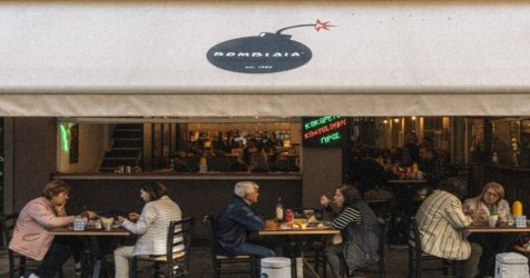 Θεσσαλονίκη: Έφυγε από τη ζωή ο Θανάσης Bαγιάτας, δημιουργός του ουζερί «Βομβίδια»