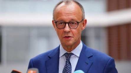 “Καρφιά” Μερτς κατά Τραμπ: Δεν αποτελεί πλέον αξιόπιστο εγγυητή της διεθνούς τάξης – Η Ευρώπη πρέπει να χειραφετηθεί