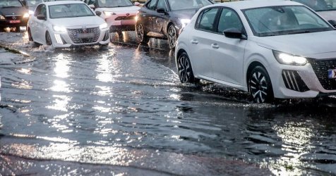 Έκτακτη σύσκεψη για την Αττική: Έρχονται νέες καταιγίδες το απόγευμα