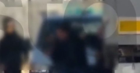 Άγριο ξύλο οδηγών στη Λυκόβρυση για την προτεραιότητα στον δρόμο – Βίντεο