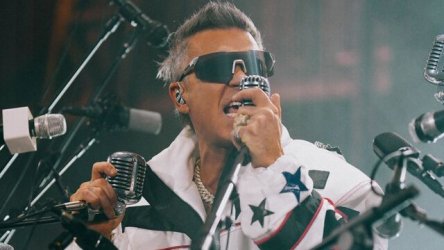 Ρόμπι Γουίλιαμς ο μύθος: Ξεπέρασε τους Beatles σε άλμπουμ στην κορυφή των βρετανικών τσαρτς