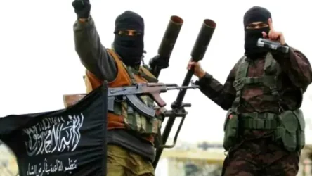 ISIS: Σε εξέλιξη η μεταφορά χιλιάδων μελών του Ισλαμικού Κράτους από τη Συρία σε ιρακινές φυλακές