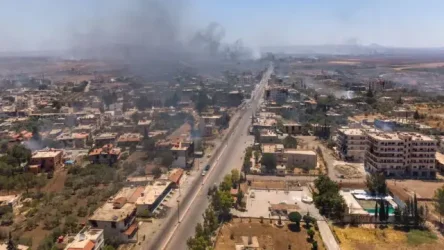 Συρία: Ανθρωπιστική βοήθεια έφτασε στο Κομπάνι μέσω δύο διαδρόμων που άνοιξε ο συριακός στρατός