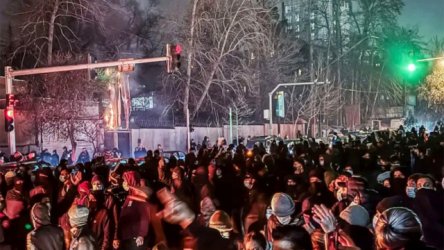 Ιράν: Συλλαμβάνουν διαδηλωτές από νοσοκομεία και τους μεταφέρουν – Ζητούν λεφτά από οικογένειες για να δώσουν σορούς