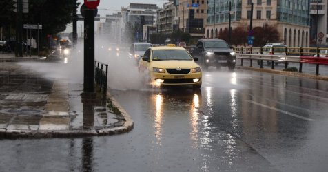 Νέα ραγδαία επιδείνωση του καιρού – Η δύσκολη μέρα της κακοκαιρίας