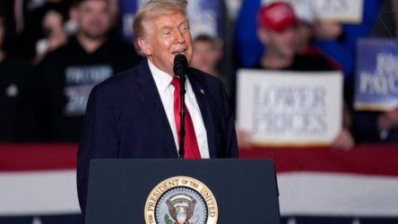 ΗΠΑ: Επετεύχθη συμφωνία μεταξύ Τραμπ και Δημοκρατικών, στόχος να αποτραπεί ένα παρατεταμένο shutdown