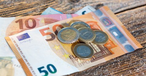 Μισθός Ιανουαρίου: Γιατί θα δείτε περισσότερα χρήματα στον λογαριασμό