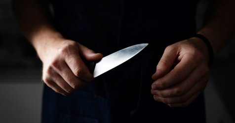 Άγρια συμπλοκή στη Χαλκίδα για μία κοπέλα – 4 τραυματίες στο νοσοκομείο