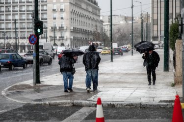 Πότε «χτυπά» την Αττική η κακοκαιρία: Ισχυρές βροχές και καταιγίδες από τα ξημερώματα – Τι δείχνουν τα τελευταία δεδομένα