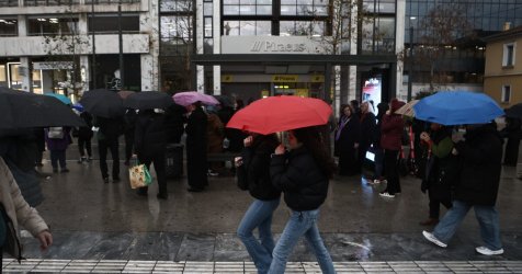 «Μην σας ξεγελά ο ήλιος στην Αθήνα»: Τι έρχεται σε λίγες ώρες