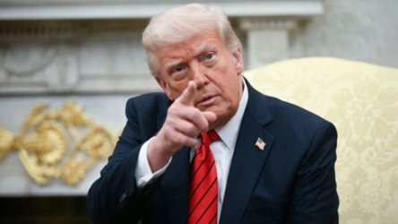 Υπόθεση Έπσταϊν: Η πρώτη αντίδραση Τραμπ μετά τα νέα έγγραφα που δημοσιοποιήθηκαν – “Με απαλλάσσουν”