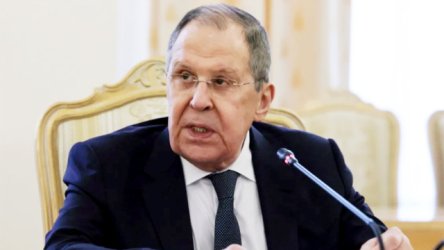Ρωσία: Ο Λαβρόφ επανέλαβε τις πολεμικές απειλές προς την Ευρώπη – “Δεν έχουμε πρόθεση να επιτεθούμε, όμως θα απαντήσουμε”