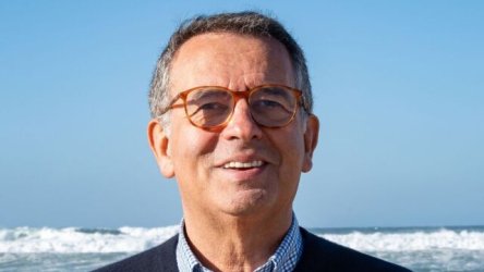 Πορτογαλία: Εκλογικός θρίαμβος για το σοσιαλιστή Αντόνιο Ζοσέ Σεγκούρο, συνέτριψε τον ακροδεξιό Αντρέ Βεντούρα