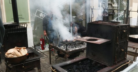 Ο καιρός την Τσικνοπέμπτη 2026: Η ΕΜΥ δεν μας τα… λέει καλά