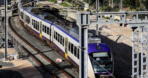 Διακοπή κυκλοφορίας των τρένων στη γραμμή Κιάτο – Πειραιάς – Κιάτο, λόγω φωτιάς στον Ασπρόπυργο