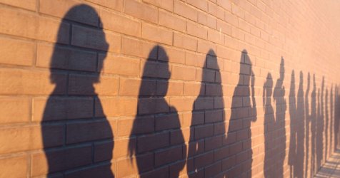 Προγράμματα για ανέργους: Μια διαχρονική «φάμπρικα» για να κερδοσκοπούν ημέτεροι και επιτήδειοι