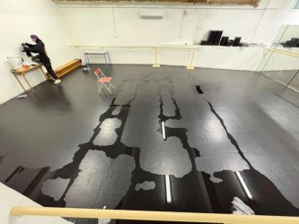 Κατάληψη στο Καλλιτεχνικό Σχολείο Αθηνών: «Πόσο ακόμα θα εκφυλίζετε το σχολείο μας και κατ´ επέκταση η τέχνη;»