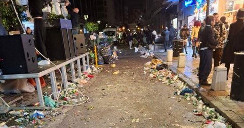 «Χωματερή» η Θεσσαλονίκη μετά την Τσικνοπέμπτη – Μάζεψαν 15,5 τόνους περισσότερα σκουπίδια