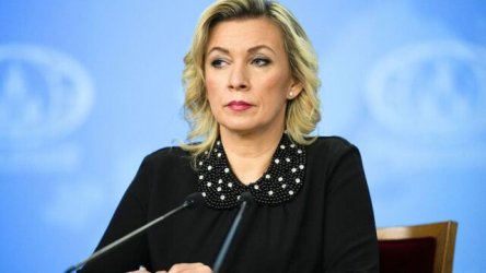 “Πυρά” Ζαχάροβα κατά Ζελένσκι: “Παραλήρημα ενός άρρωστου ανθρώπου”