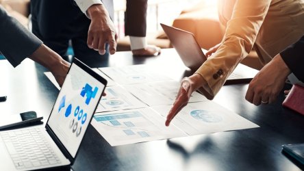 Έρχεται τη Δευτέρα το «Εργάνη ΙΙ»: Τι αλλάζει σε ελέγχους ωραρίου και παραβάσεις