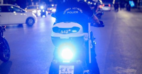 Ριφιφί σε κοσμηματοπωλείο στη Μάνδρα – Άρπαξαν τιμαλφή από χρηματοκιβώτιο