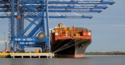 «Βόμβα» Τραμπ στην εμπορική ναυτιλία – Χαράτσι σε πλοία που είναι ναυπηγημένα εκτός ΗΠΑ