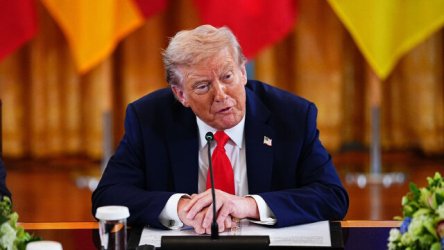 Οργή Τραμπ με το Ανώτατο Δικαστήριο: “Ντροπή η απόφαση για τους δασμούς”