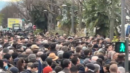 Γαλλία σε πολιτικό “ναρκοπέδιο”: Πορεία ακροδεξιών στη Λυών μετά τον θάνατο 23χρονου – Έκκληση Μακρόν για ψυχραιμία (Βίντεο)