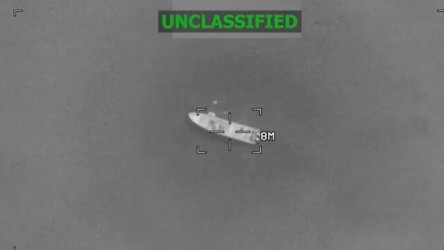 ΗΠΑ: Ο στρατός “εξουδετέρωσε” πλοίο μεταφοράς ναρκωτικών στην Καραϊβική –  Δείτε βίντεο από τη στιγμή της επίθεσης