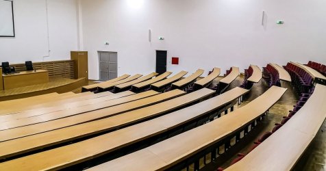 «Πυξίδα» για μαθητές της Γ’ Λυκείου – Τα τμήματα, οι εναλλακτικές σπουδές και οι επαγγελματικές προοπτικές