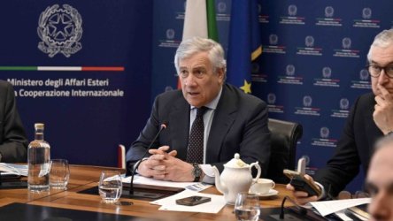 Ιταλία: Ο υπουργός Εξωτερικών Αντόνιο Ταγιάνι κάλεσε τον Ιρανό πρέσβη και του έκανε επίπληξη για την επίθεση drone στην Κύπρο