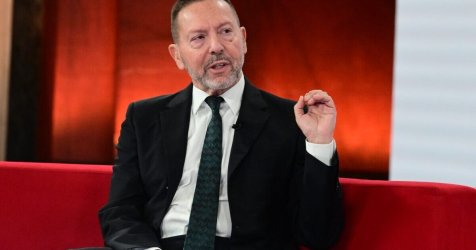 Στουρνάρας στο Reuters: Θα ανέβει ο πληθωρισμός αν συνεχιστεί ο πόλεμος – Να δείξει ευελιξία η ΕΚΤ