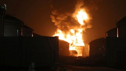 Καζάνι που βράζει η Μέση Ανατολή: Ισραήλ και ΗΠΑ βομβαρδίζουν ανηλεώς την Τεχεράνη – Το Ιράν υπόσχεται “πλήρη καταστροφή”