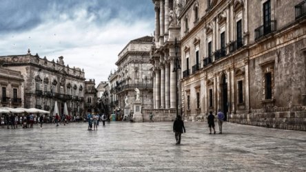 Σικελία σε κατάσταση πανικού: Σεισμός στην Αίτνα θεωρήθηκε… βομβαρδισμός λόγω του πολέμου στο Ιράν