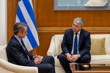 Νατσιός σε Μητσοτάκη: Η Ελλάδα δεν πρέπει να εμπλακεί στον πόλεμο