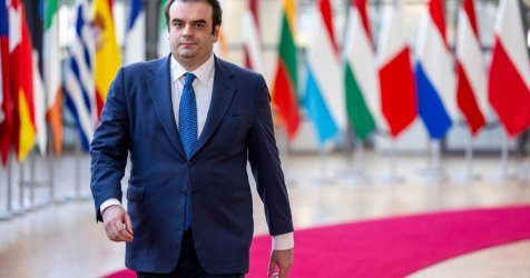 Πιερρακάκης μετά το Eurogroup: «Να προετοιμαστούμε για παρατεταμένη περίοδο αστάθειας»
