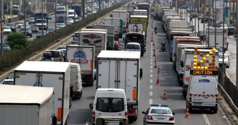 Κίνηση στους δρόμους: Χάος στον Κηφισό – Καθυστερήσεις στο κέντρο της Αθήνας