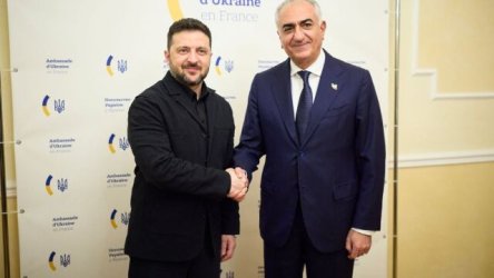 Βολοντίμιρ Ζελένσκι: Η Ουκρανία θέλει ένα ελεύθερο Ιράν χωρίς συνεργασία με τη Ρωσία – Συνάντηση με τον Παχλαβί