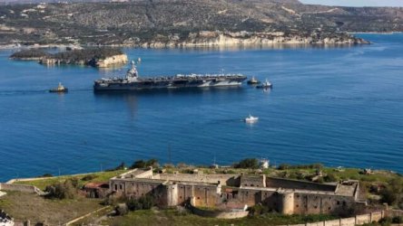 Έτοιμο να κλιμακώσει το Ιράν: Απειλεί την ομάδα κρούσης του αεροπλανοφόρου Gerald Ford (Βίντεο)