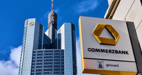 Η σύγκρουση των 35 δισ.: H ιταλική UniCredit πιέζει για την εξαγορά της Commerzbank – Αρνείται το Βερολίνο