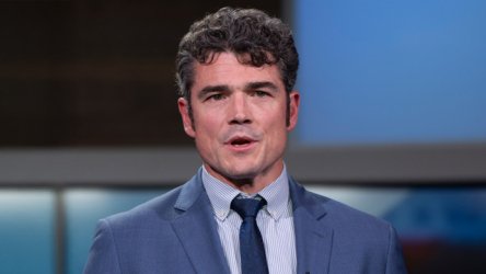 Παραιτήθηκε ο επικεφαλής του Εθνικού Κέντρου Αντιτρομοκρατίας των ΗΠΑ: “Παρασυρθήκαμε από το Ισραήλ στον πόλεμο με το Ιράν”