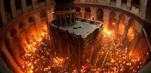 Άγιο Φως: Στήνεται ειδικό σχέδιο για τη μεταφορά του λόγω του πολέμου – Όλες οι λεπτομέρειες