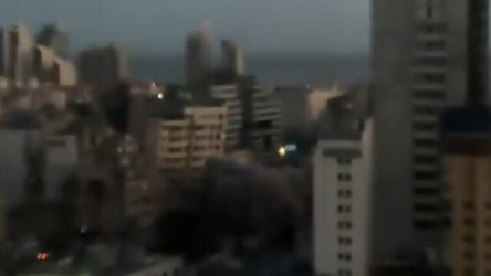 Σοκαριστικά βίντεο από τη Βηρυτό: Πολυώροφο κτίριο καταρρέει σε δευτερόλεπτα – Μαίνεται το ισραηλινό σφυροκόπημα στον Λίβανο