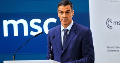 Η Ισπανία «τινάζει τη μπάνκα»: Μείωση 10% του ΦΠΑ στα καύσιμα, αναστολή φόρου κατανάλωσης στο ρεύμα