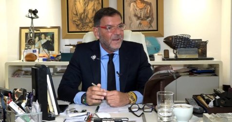 Πώς πουλούσε τα πλαστά έργα ο Τσαγκαράκης σε Ελλάδα και Κύπρο με «τηλεδημοπρασίες» – Κατασχέθηκαν και περίστροφο με φυσίγγια