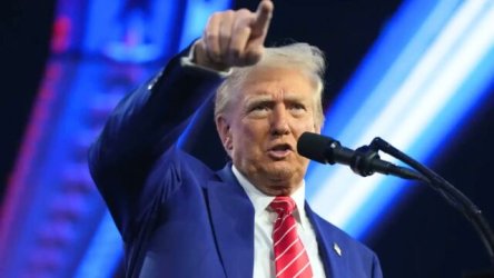 Τραμπ: Θα μάθετε σύντομα για το τελεσίγραφο στο Ιράν, θα καταστραφούν εντελώς