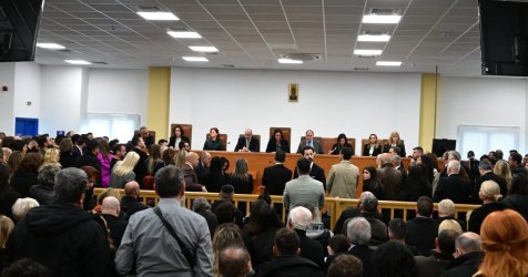 Δίκη για Τέμπη: Ανακοινώνεται νέα ταξιθεσία – Δεν αλλάζει η αίθουσα